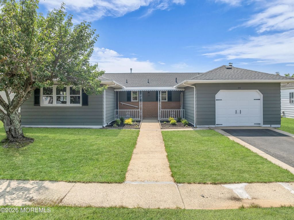 59 Puerto Vallarta Street, Toms River