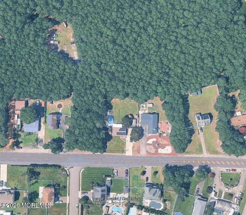 Grand Central Parkway, Bayville
