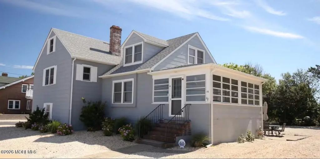 16 N Bayview Avenue, Seaside Park