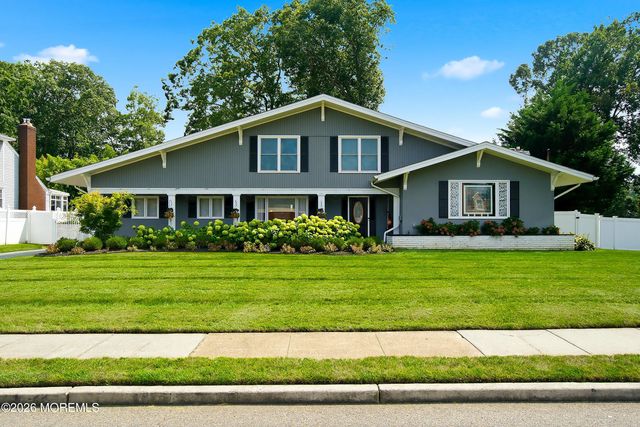 857 Westminster Drive, Toms River