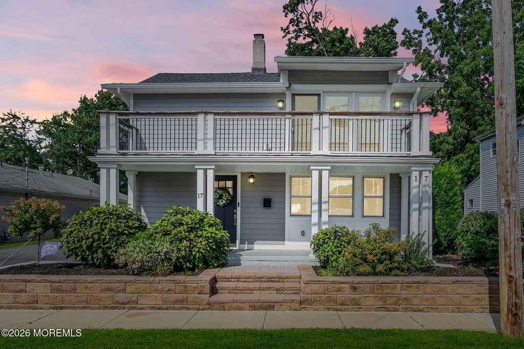 17 Lockwood Avenue, Freehold