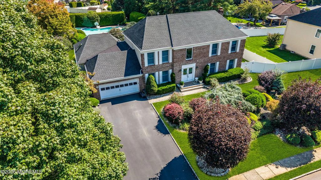 4 Plowshare Court, Marlboro