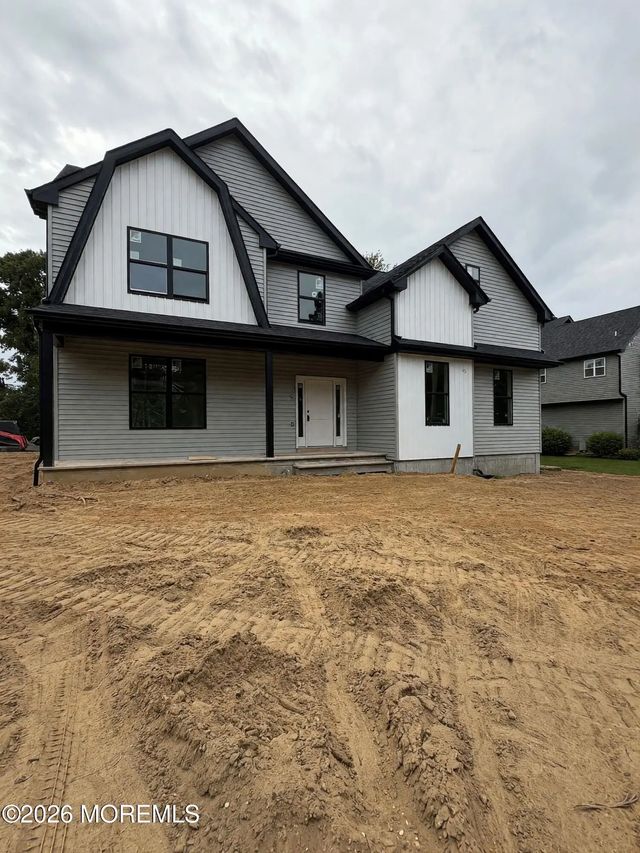 1301 Beechmont Street, Toms River