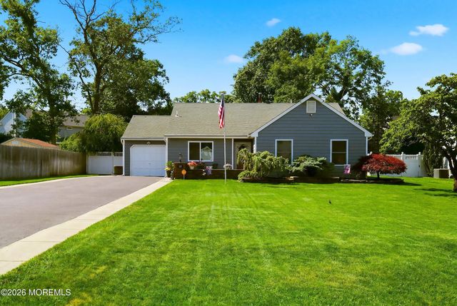 117 W Cypress Road, Toms River