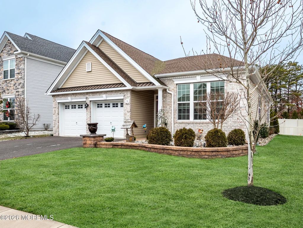 73 Ambermist Way, Forked River
