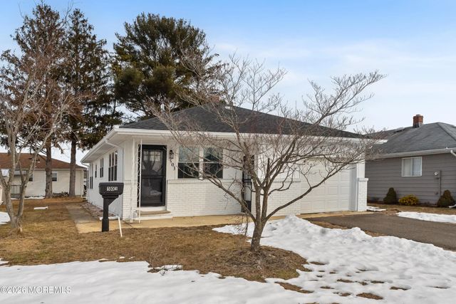 503 Jamaica Boulevard, Toms River