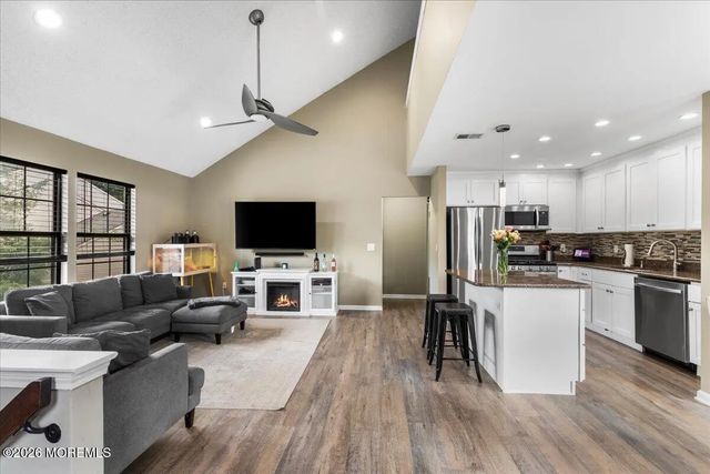 504 Geranium Court, Jackson