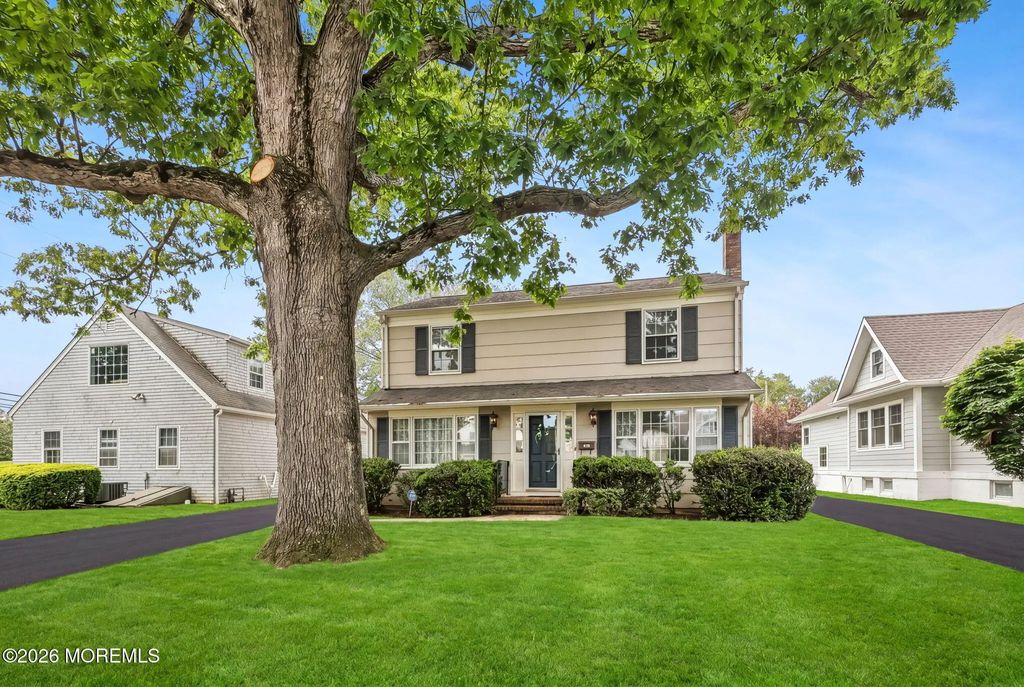 702 Boston Boulevard, Sea Girt