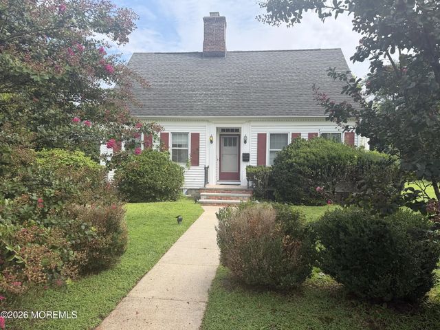 611 Blanchard Parkway, West Allenhurst