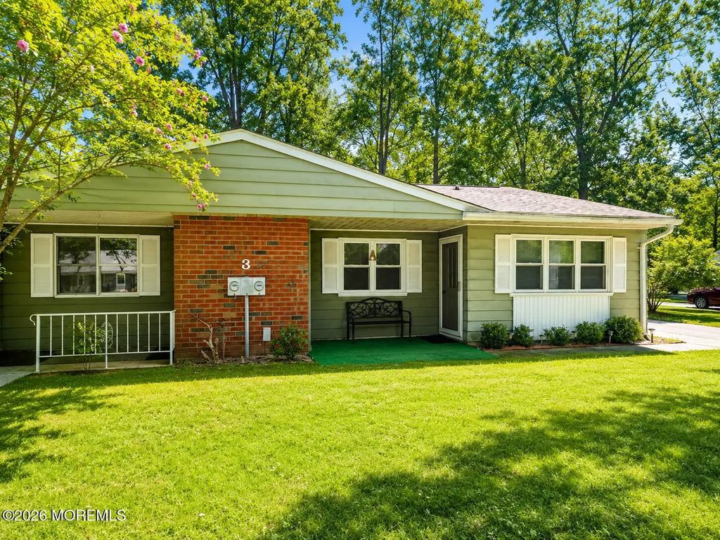 3 A Louisiana Way A, Whiting