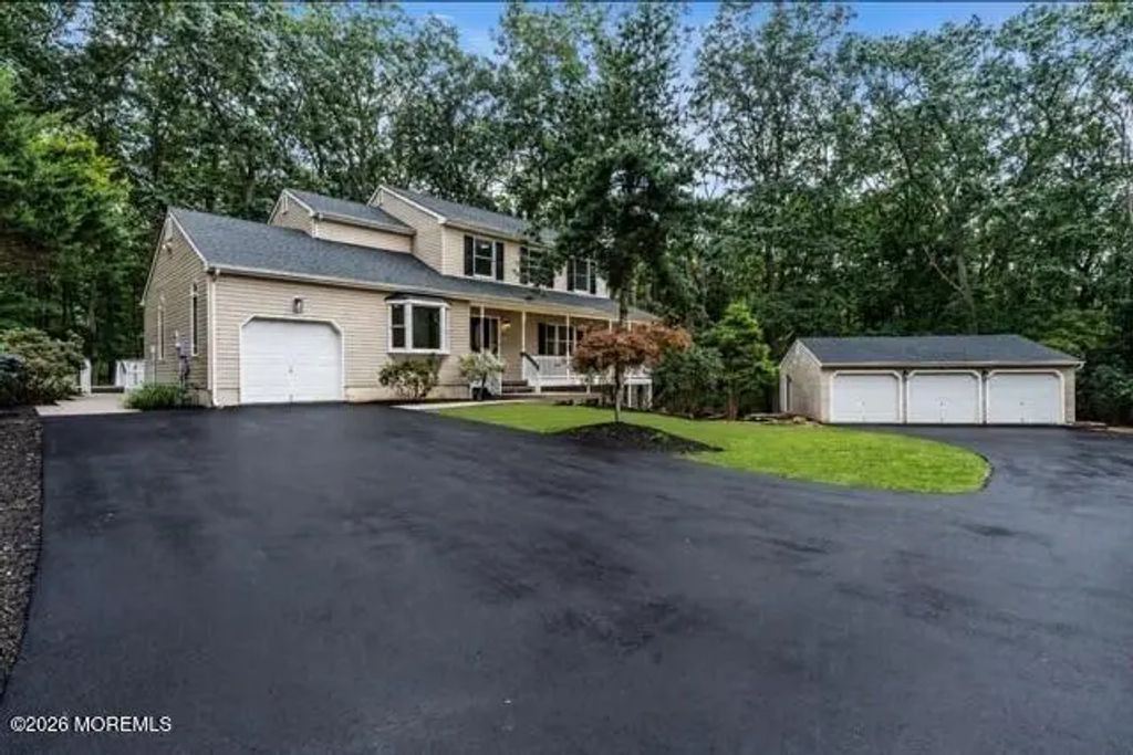 62 S New Prospect Road, Jackson