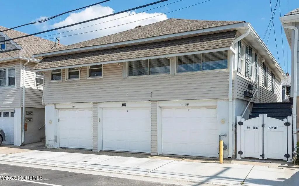 172 1st Avenue, Manasquan
