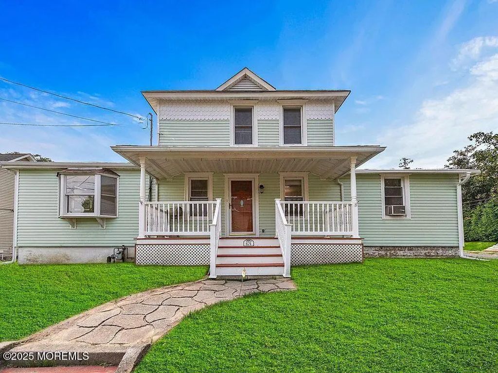 674 Morford Avenue, Long Branch