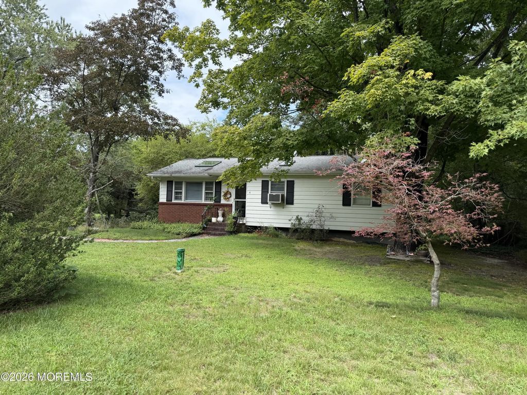 4 Peach Tree Street, Jackson