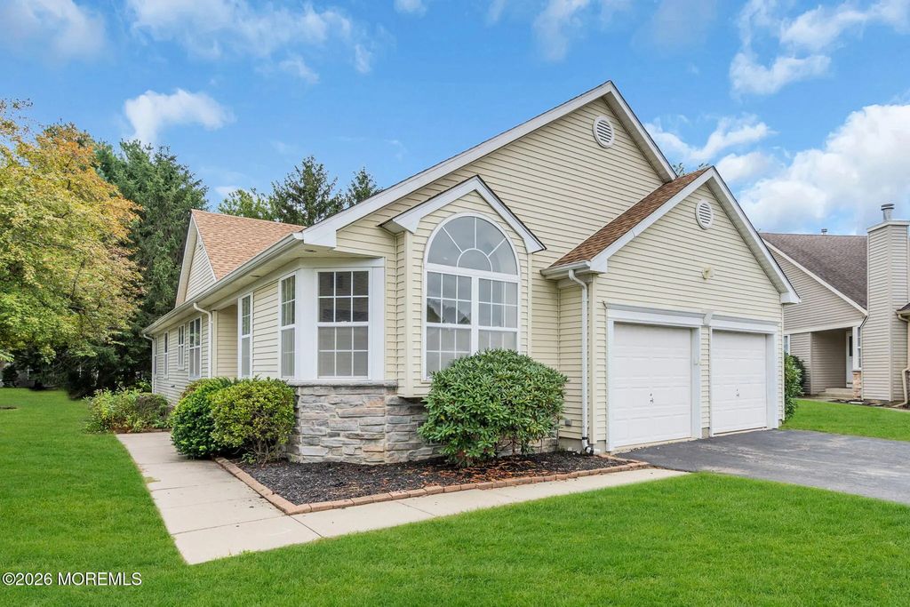 2464 Spring Hill Drive, Toms River