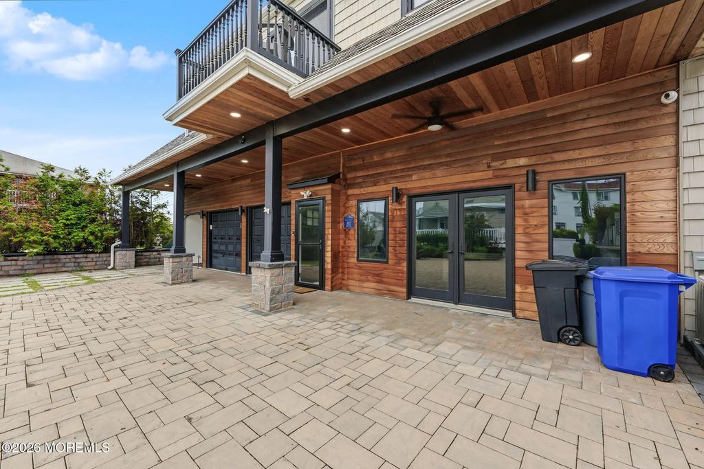 100 10th Avenue, Belmar