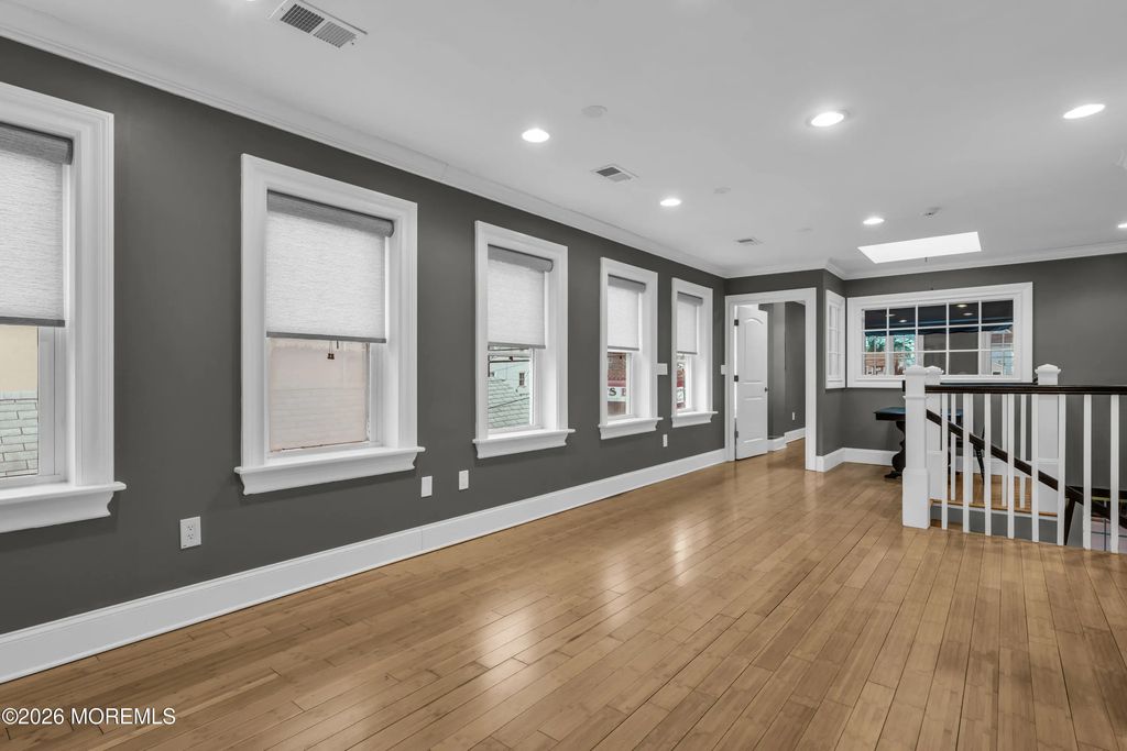 205 Bay Avenue 2, Highlands