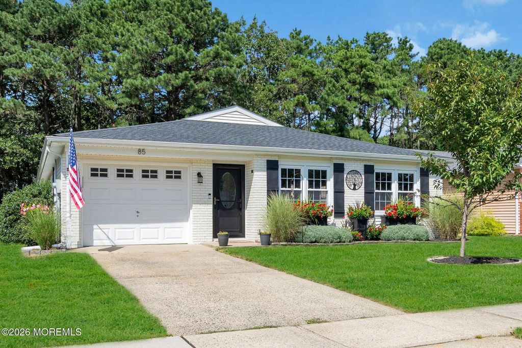 85 Yorkwood Drive, Brick