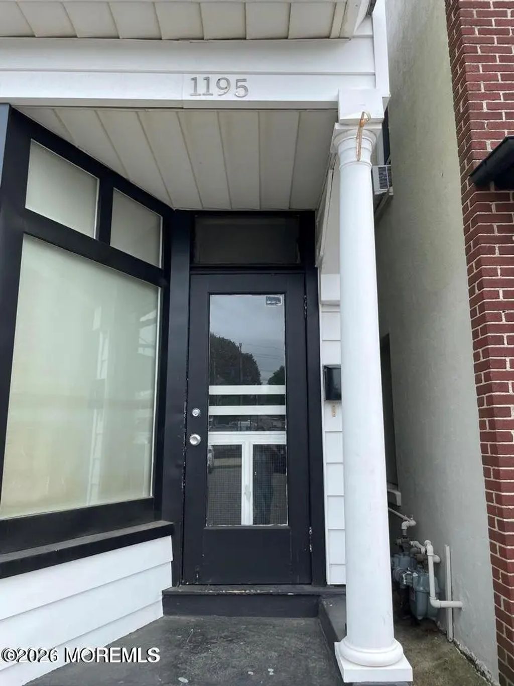 1195 Lincoln Square, Long Branch