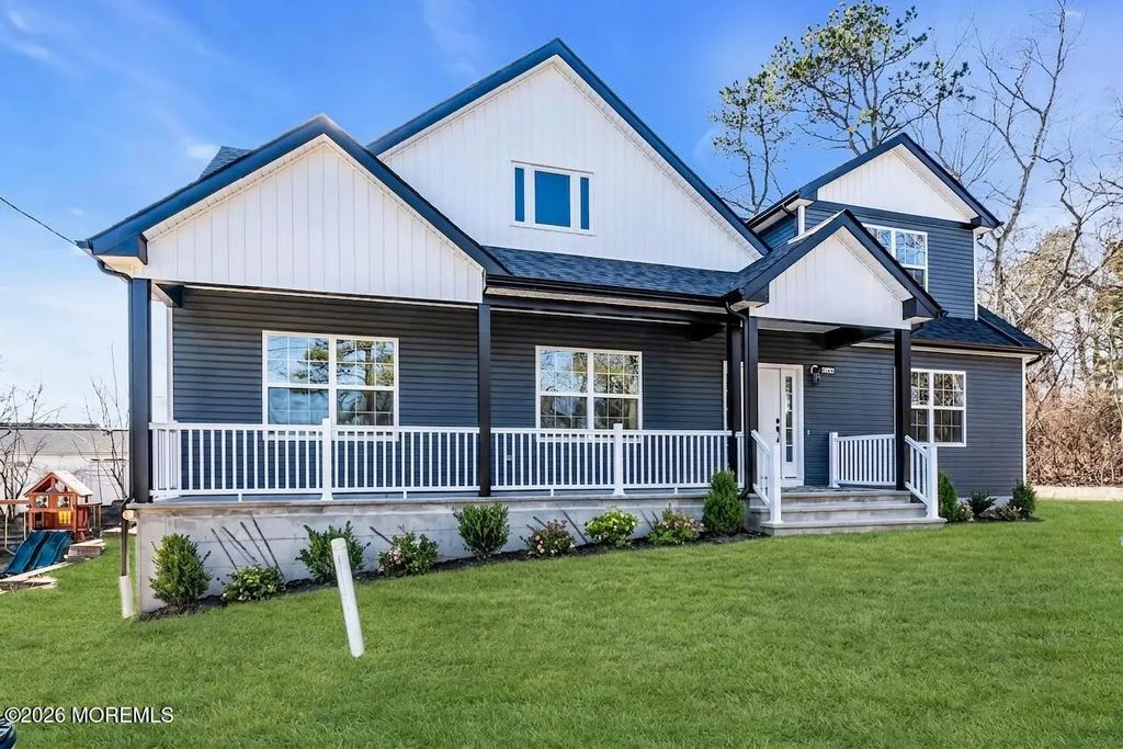 608 Sixth Avenue, Toms River
