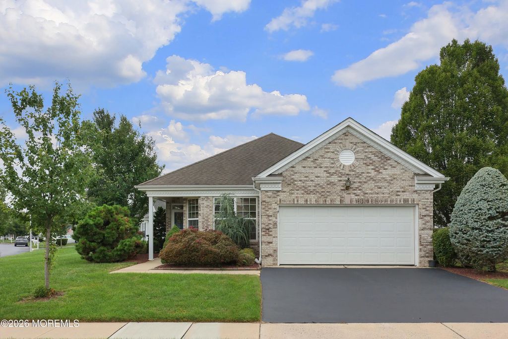 1 Essex Drive, Jackson