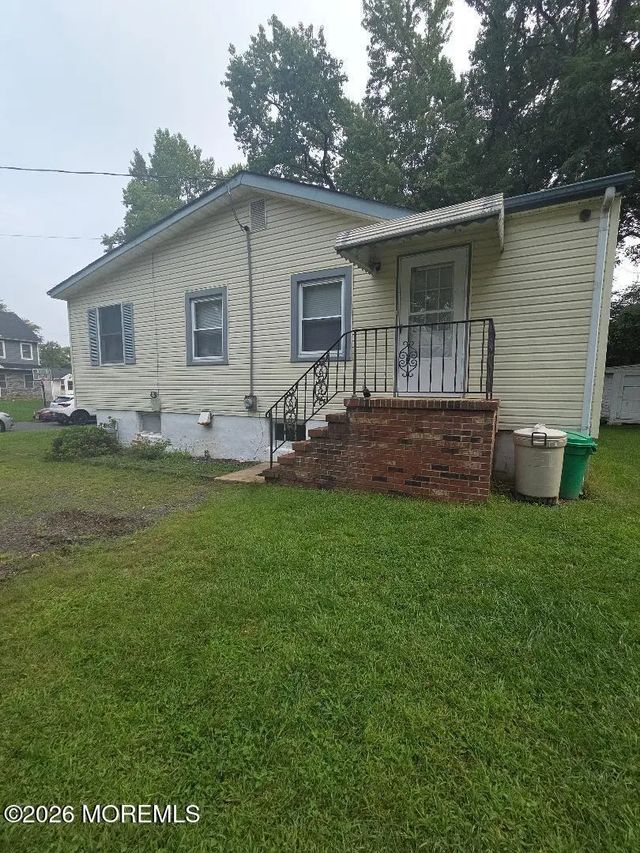 37 Euclid Avenue, Matawan
