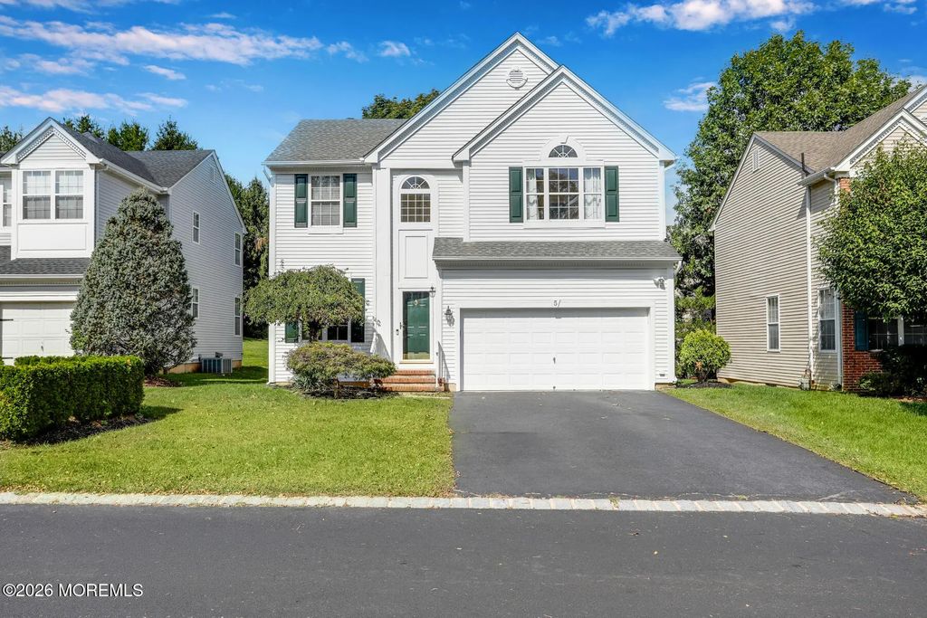 5 Exeter Pass, Colts Neck