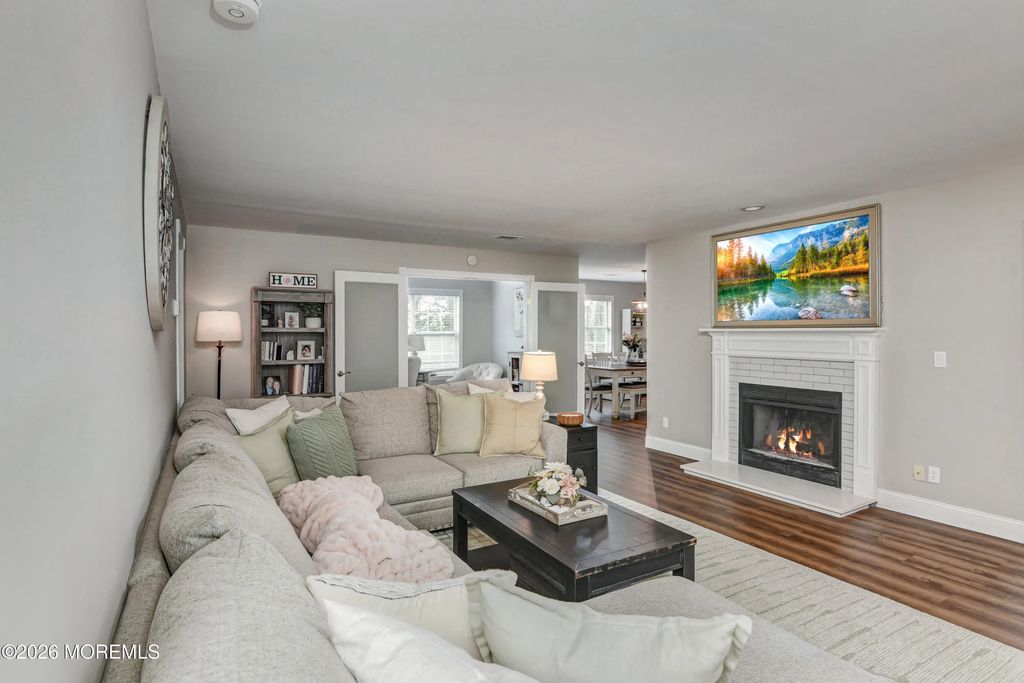 520 Waters Edge Drive 520, Toms River