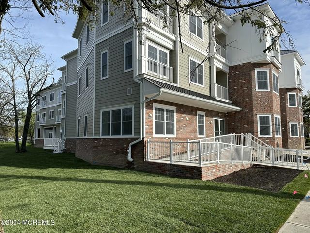 33 Union Avenue 308, Manasquan