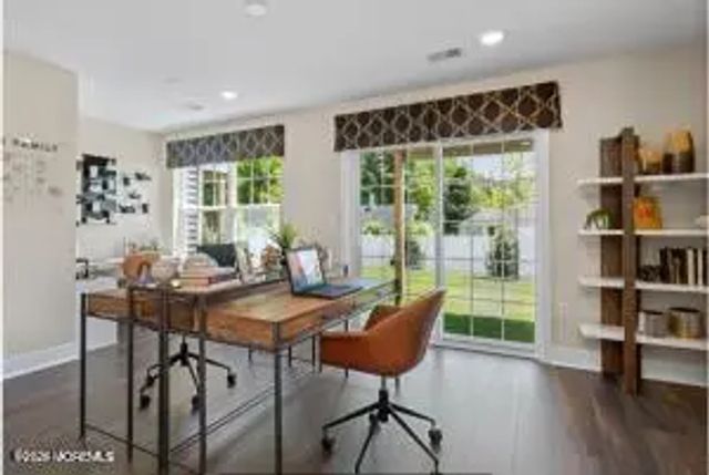 19 Ramble Way, Manalapan