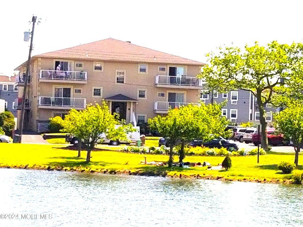 302 Fifth Avenue Avenue 2, Asbury Park