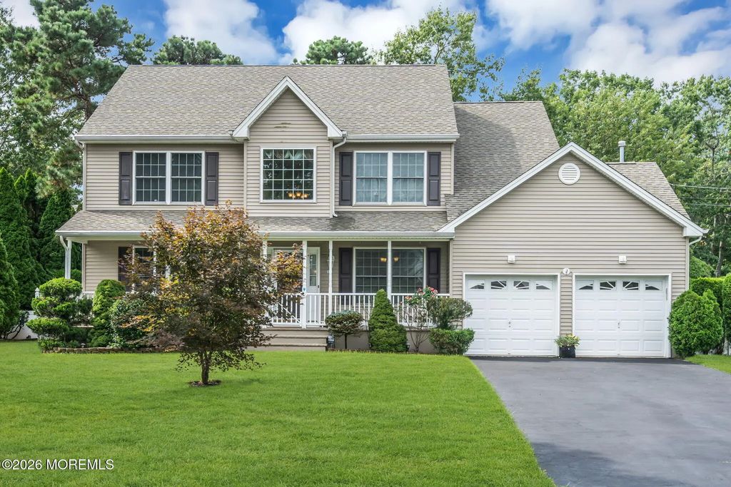 592 Pirate Lane, Manahawkin