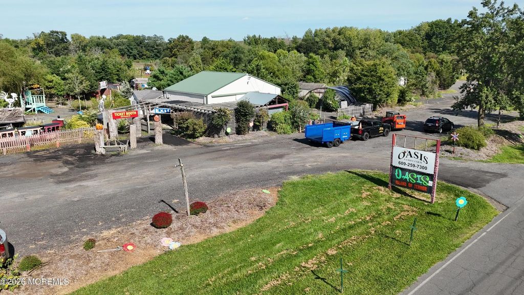 3 Circle Drive, Robbinsville
