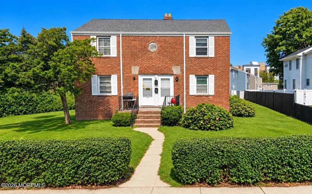 45 Cedar Avenue A, Long Branch