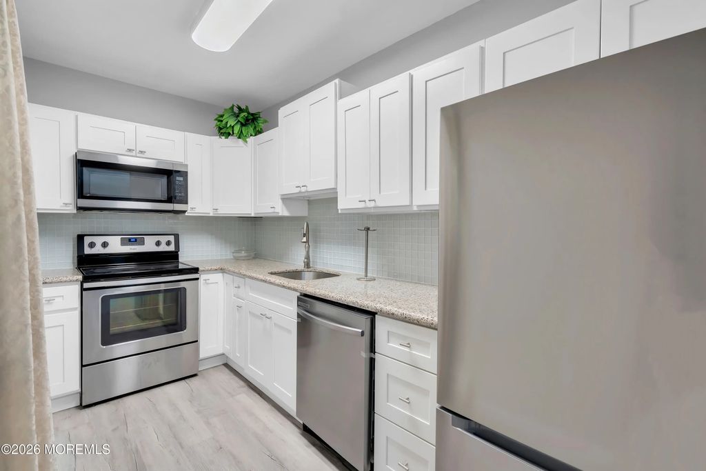 96 White Street D, Eatontown