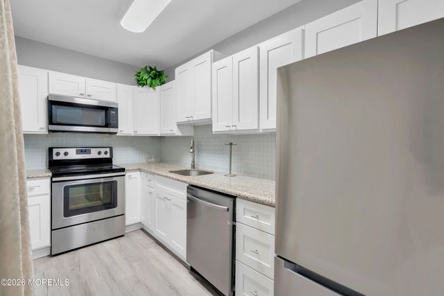 96 White Street D, Eatontown