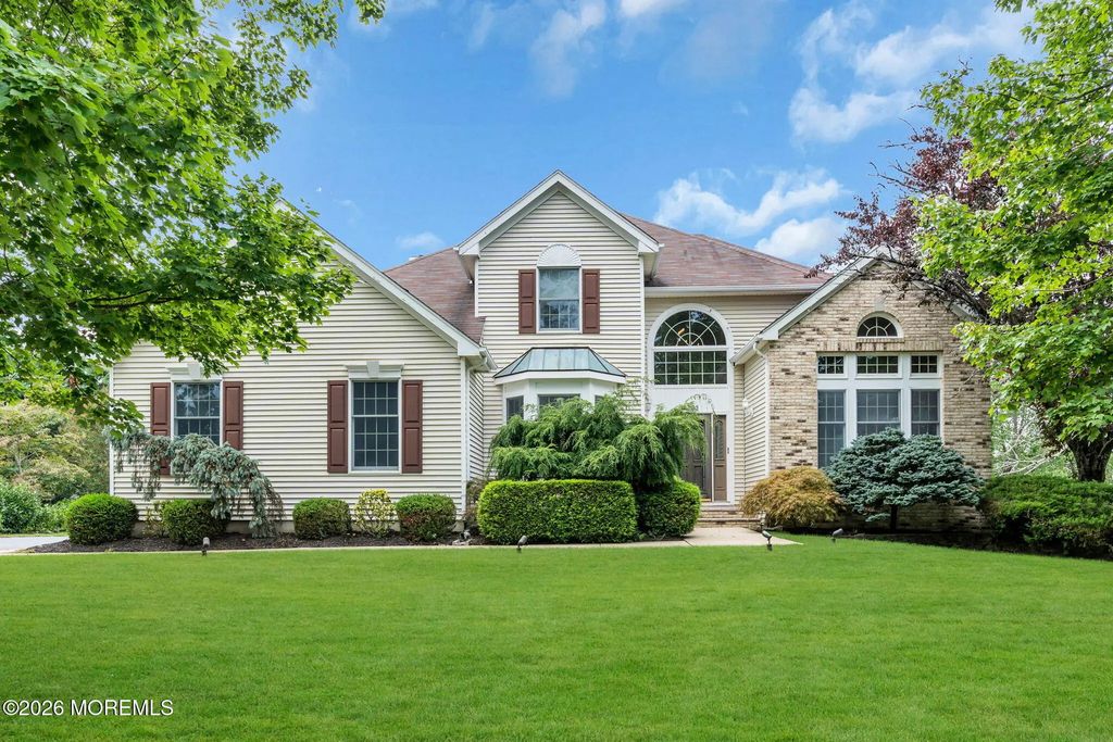 2395 Apple Ridge Circle, Manasquan
