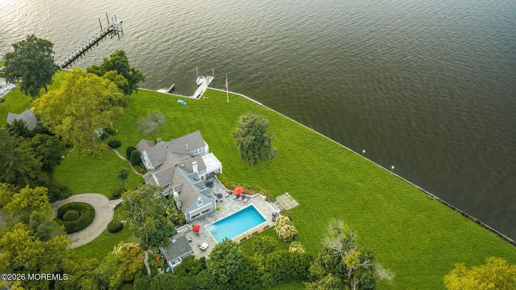 93 Gooseneck Point Road, Oceanport