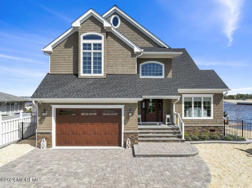 1 Pershing Boulevard, Lavallette