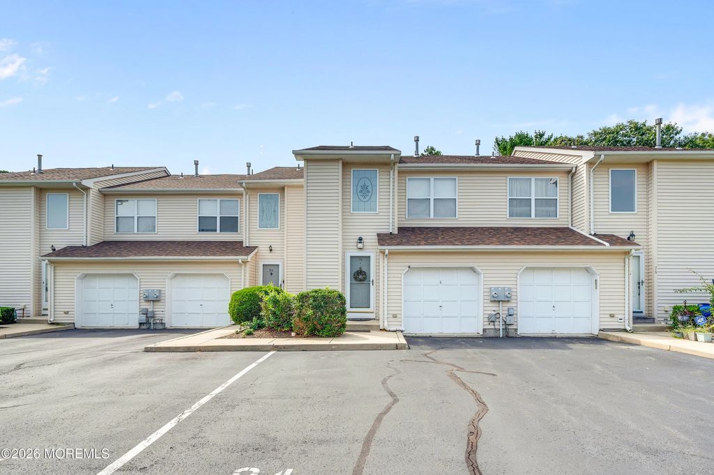 78 Vincent Court, Little Egg Harbor