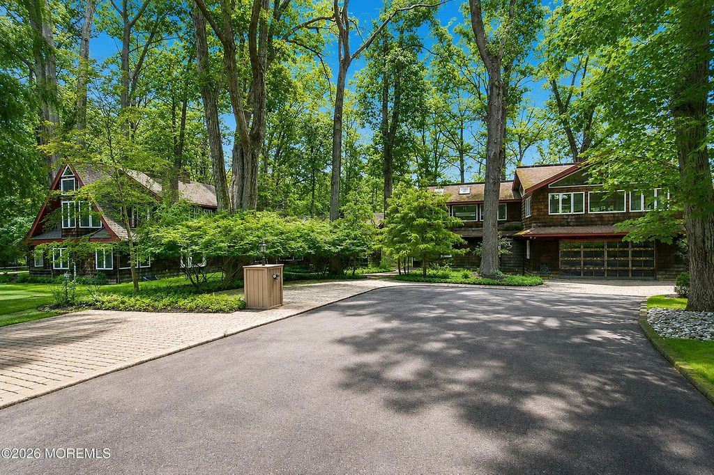 20 Rimwood Drive, Lincroft