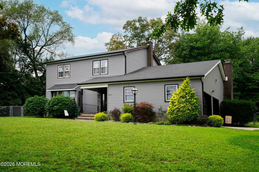 1413 Stanley Drive, Wall