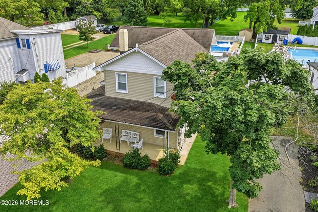 370 W Park Avenue, Oakhurst