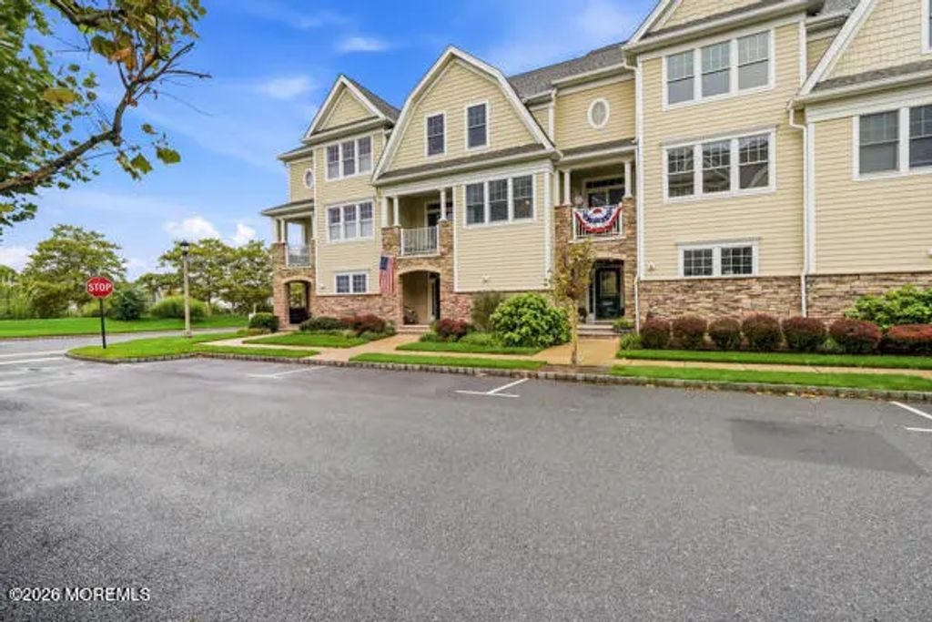 11 Whitman Terrace, Long Branch