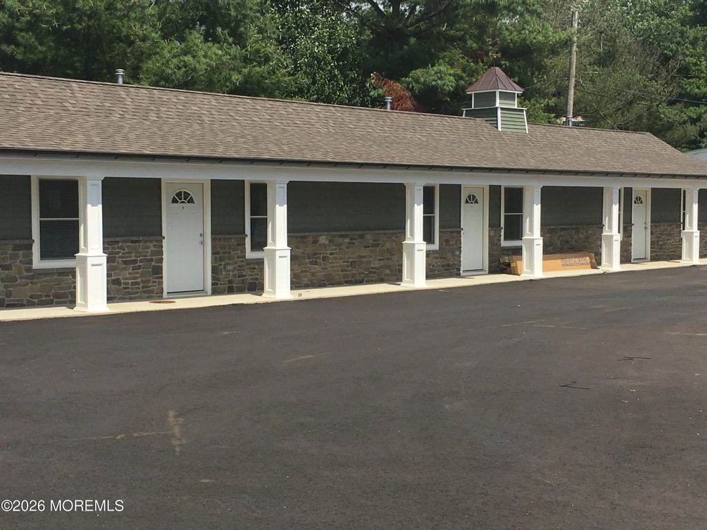 715 Union Avenue 10, Brielle