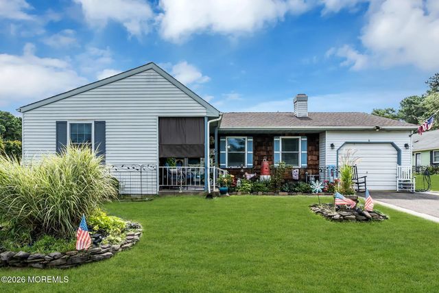 6 Harvard Court 61, Whiting