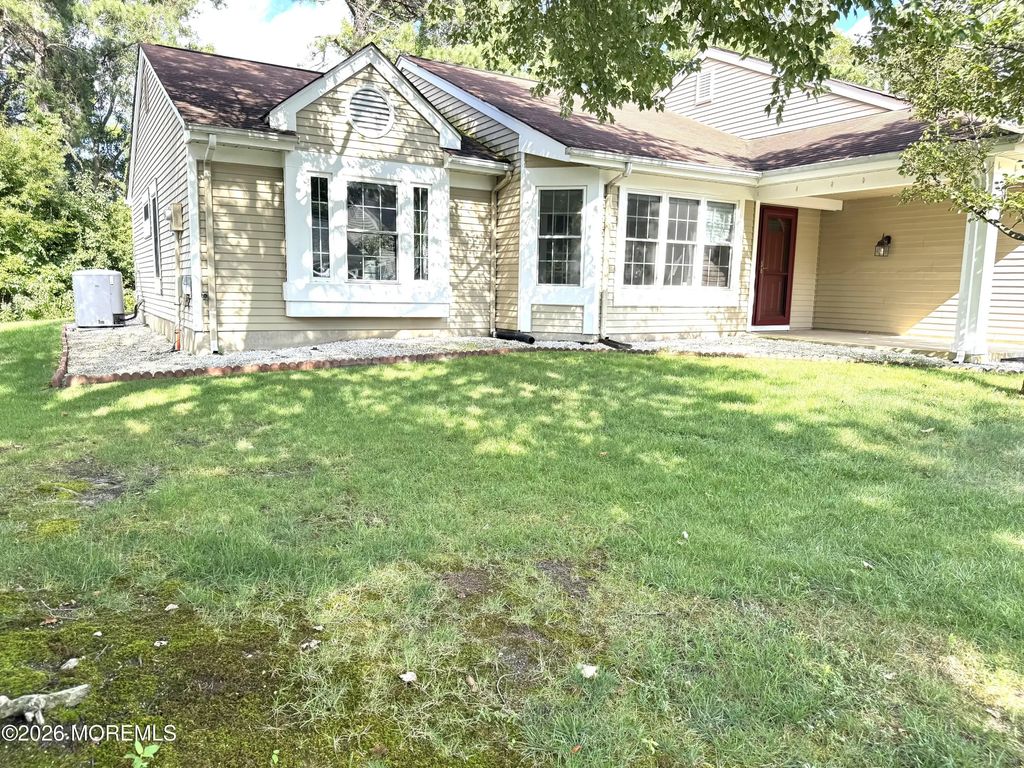 990a Buckingham Drive, Manchester
