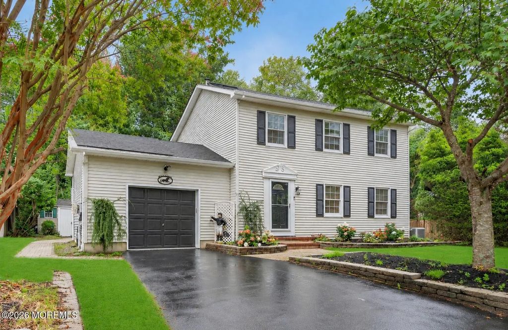 11 Polk Drive, Brick