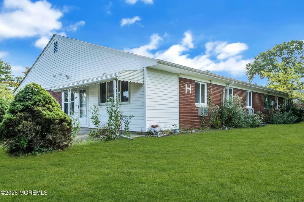 85 C Hope Road, Whiting