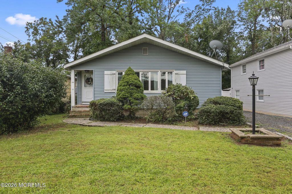 64 Berkley Avenue, Colonia